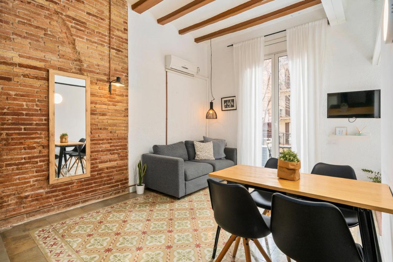 Apartmán Flateli Borrell Barcelona Exteriér fotografie